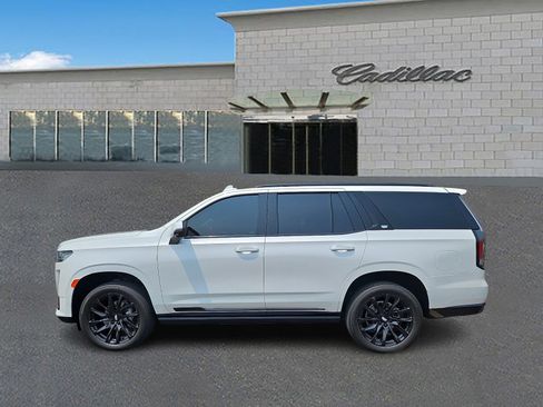 Certified 2024 Cadillac Escalade Sport Platinum w/ LPO, ONYX Package AWD/4WD image 7