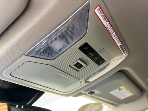 Used 2023 Toyota RAV4 LE image 19