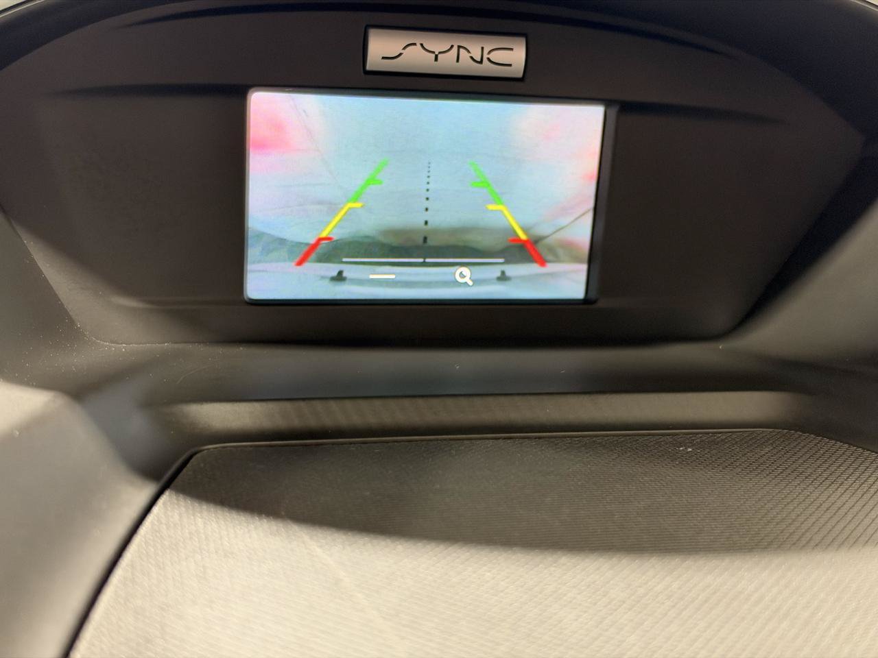 Used 2017 Ford Escape SE AWD/4WD image 29