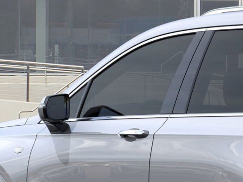 New 2025 Cadillac XT6 Luxury image 12