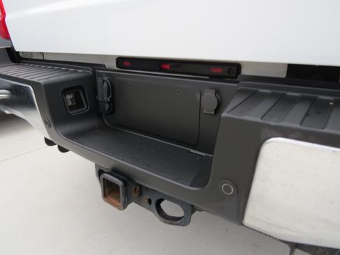 Used 2023 Ford F350 XLT w/ 360-Degree Camera Package image 14