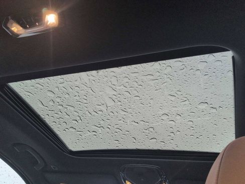 Used 2024 BMW 330i xDrive 330i xDrive w/ Convenience Package image 29