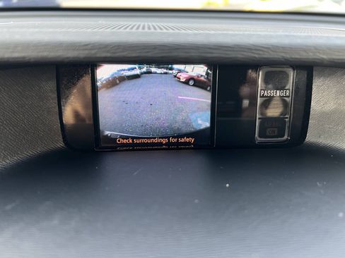 Used 2012 Toyota Sienna LE FWD image 14