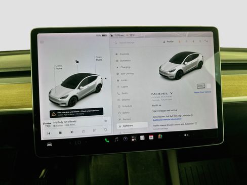 Used 2021 Tesla Model Y Long Range AWD/4WD image 18