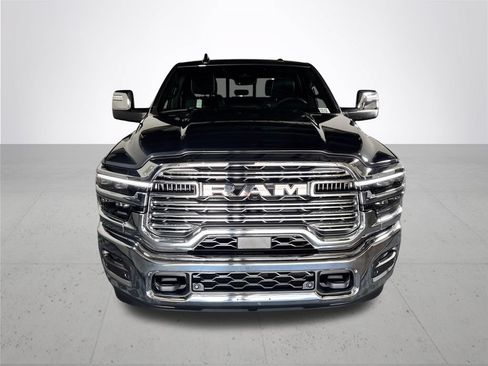 New 2026 RAM 2500 Laramie AWD/4WD image 3