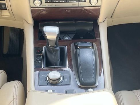 Used 2015 Lexus LS 460 w/ Comfort Package RWD image 14