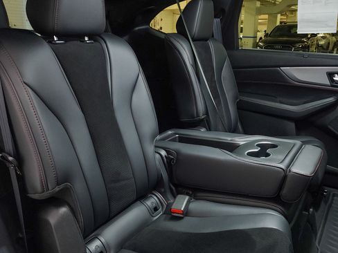 Used 2023 Acura MDX A-Spec image 53