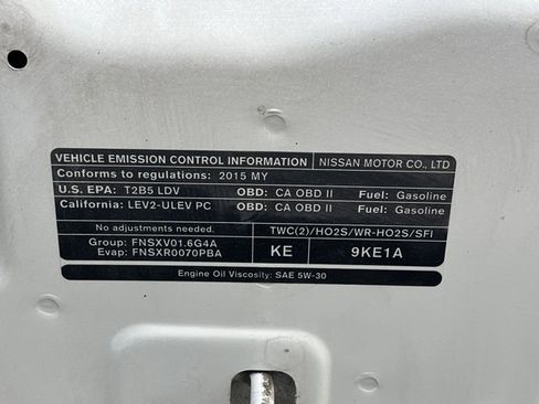 Used 2015 Nissan Versa SV image 22