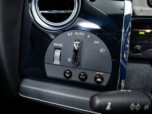 Used 2016 Rolls-Royce Ghost image 75