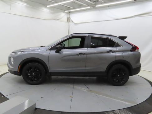 New 2025 Mitsubishi Eclipse Cross Black Edition image 6