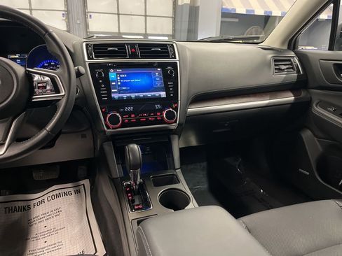 Used 2019 Subaru Outback 2.5i Limited w/ Popular Package #2 image 22