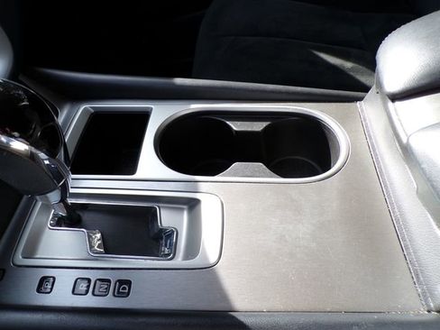 Used 2020 Nissan Murano SV image 29