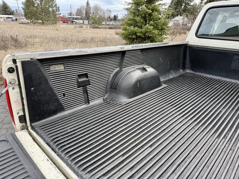 Used 1995 Ford F250 XLT image 90