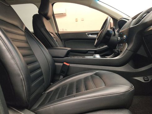 Used 2020 Ford Edge SEL AWD/4WD image 21