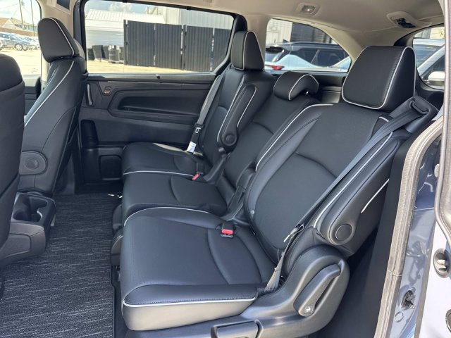 New 2027 Honda Odyssey Elite image 7