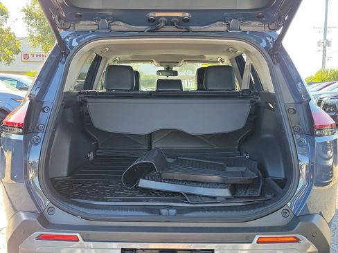 Used 2026 Toyota RAV4 FWD image 10