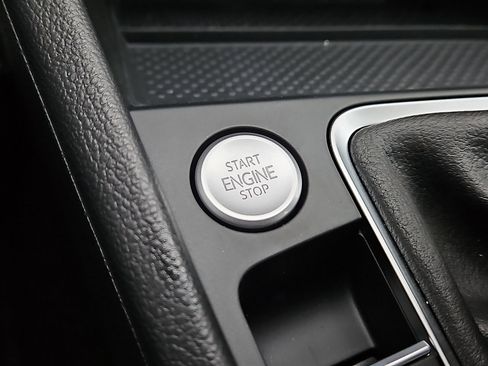 New 2026 Volkswagen Jetta SE image 21