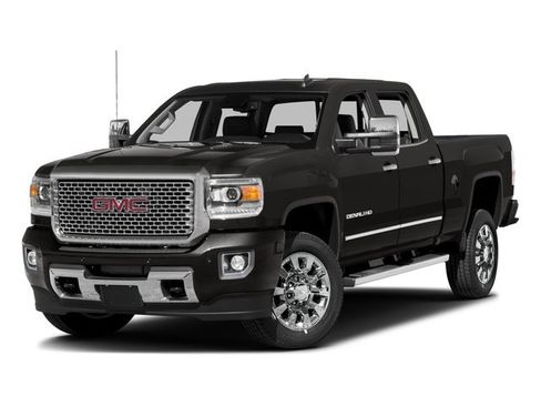 Used 2016 GMC Sierra 2500 Denali w/ Duramax Plus Package AWD/4WD image 4