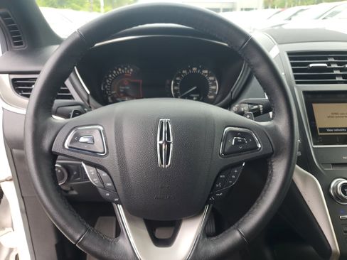 Used 2018 Lincoln MKC Premiere image 20