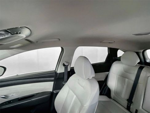 Certified 2025 Hyundai Tucson SEL AWD/4WD image 24