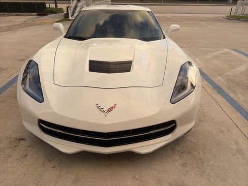 Used 2016 Chevrolet Corvette Stingray Coupe image 2