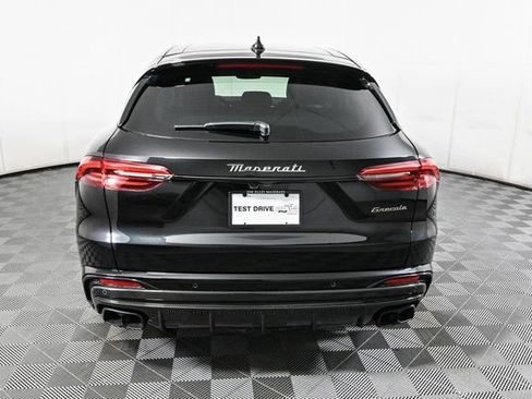 New 2025 Maserati Grecale Trofeo image 8