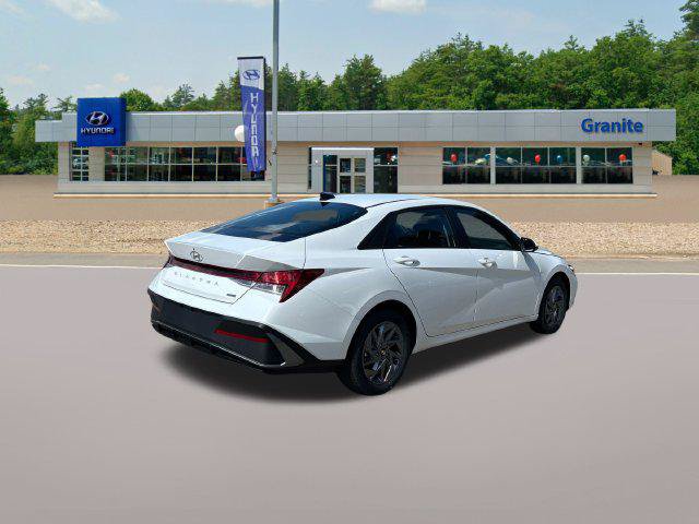 New 2026 Hyundai Elantra Hybrid FWD image 6