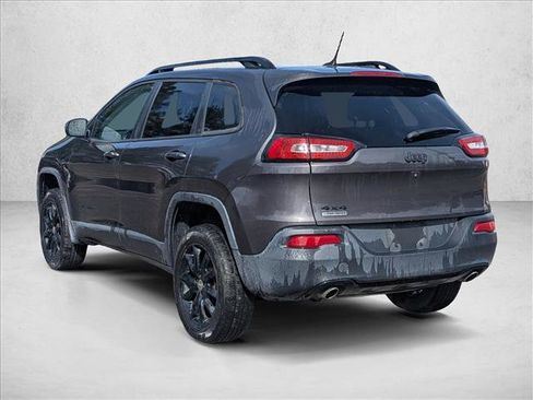 Used 2014 Jeep Cherokee Altitude w/ Comfort/Convenience Group image 7
