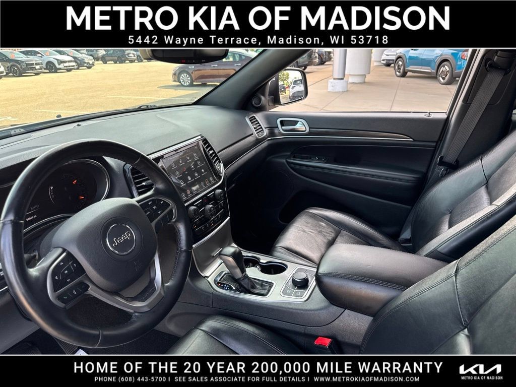 Used 2021 Jeep Grand Cherokee Limited AWD/4WD image 16