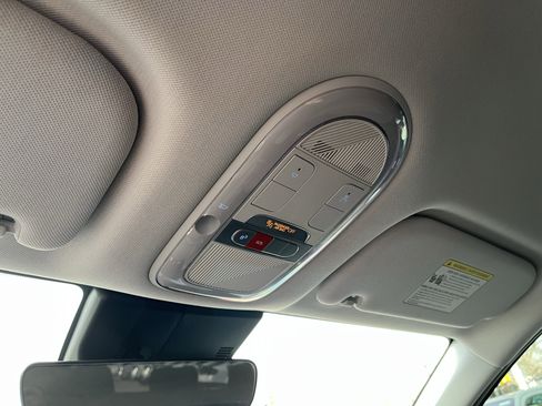 Used 2025 Hyundai Ioniq 5 SE image 21