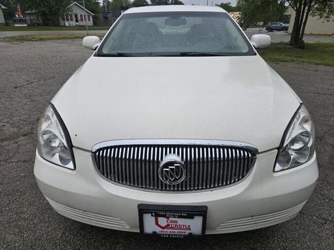 Used 2008 Buick Lucerne CXL w/ Luxury Package image 2