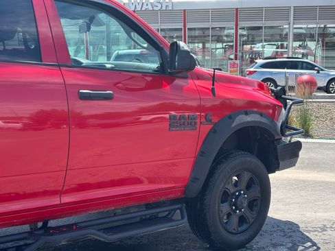 Used 2017 RAM 2500 Tradesman w/ Chrome Appearance Group AWD/4WD image 4