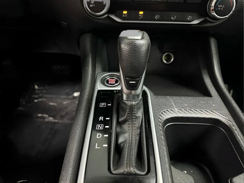 Used 2022 Nissan Sentra SV FWD image 20