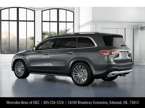 New 2026 Mercedes-Benz GLS 580 4MATIC image 30
