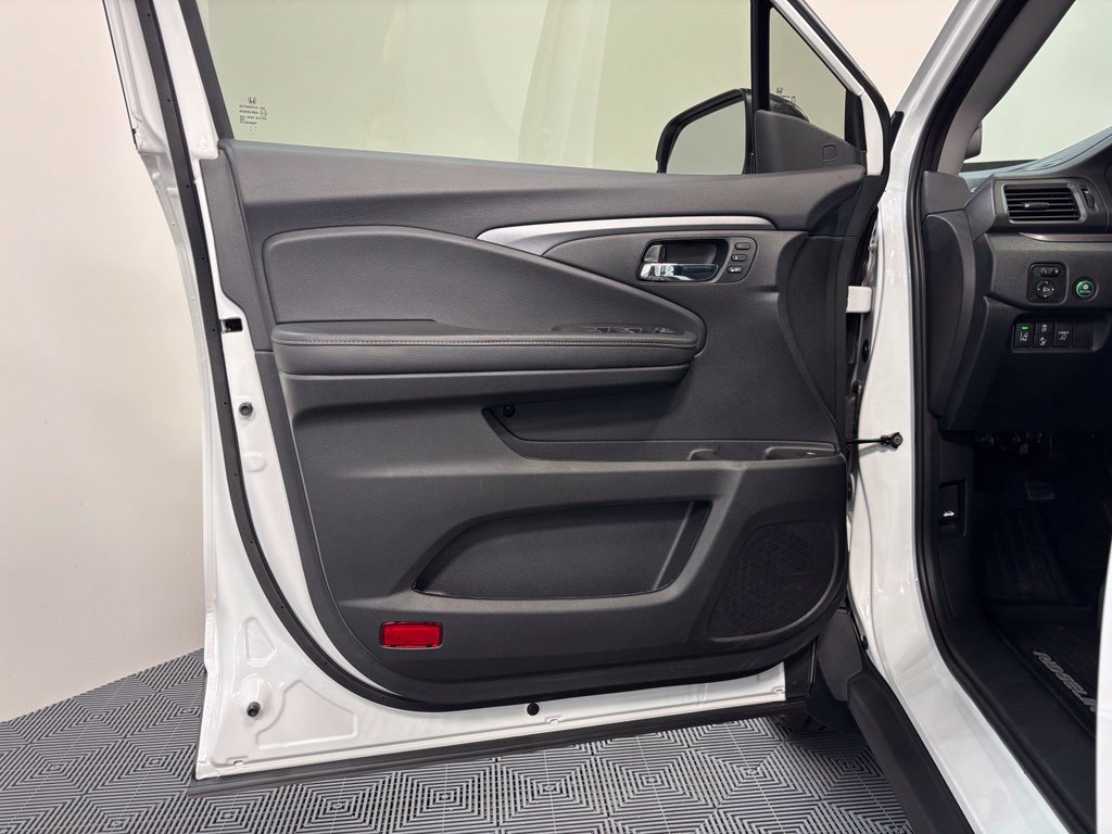 Certified 2023 Honda Ridgeline RTL image 29
