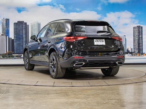 Certified 2026 Mercedes-Benz GLC 300 4MATIC image 9
