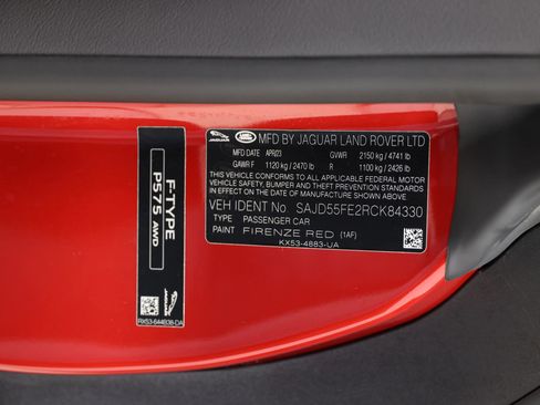 Used 2024 Jaguar F-TYPE R image 82