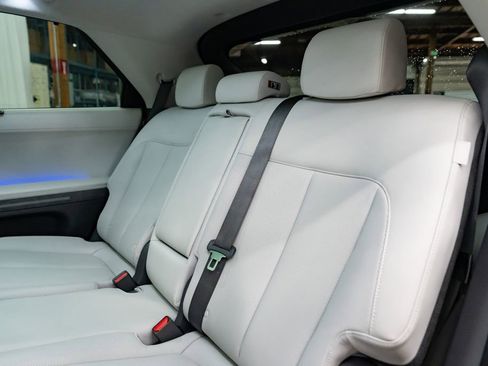 Used 2024 Hyundai Ioniq 5 Limited image 27