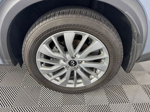 Used 2023 INFINITI QX50 Luxe FWD image 13