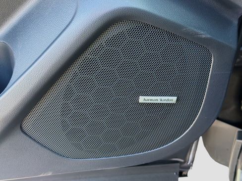 New 2026 Subaru Ascent Limited image 25