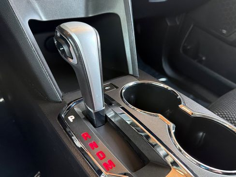 Used 2014 GMC Terrain SLE FWD image 24