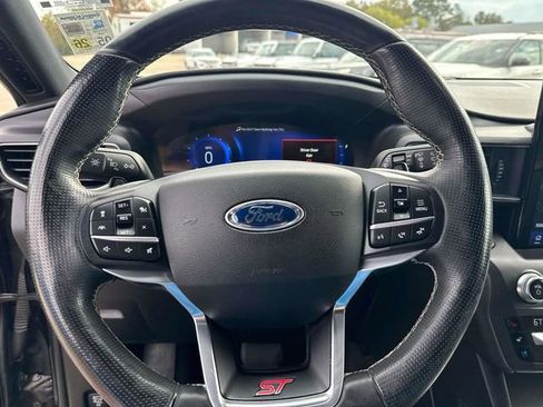 Used 2020 Ford Explorer ST w/ ST Street Pack image 27