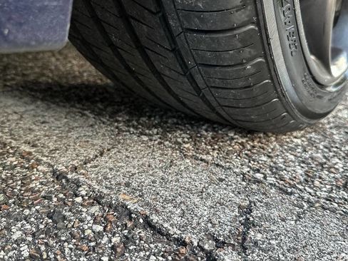 Used 2017 Alfa Romeo Giulia Ti w/ TI 19" Sport Package image 50