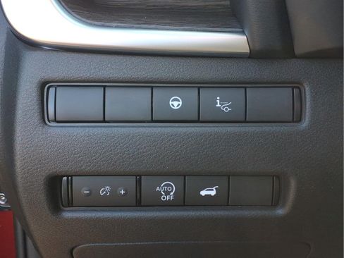 Certified 2026 Nissan Rogue Platinum w/ Platinum Premium Package AWD/4WD image 23
