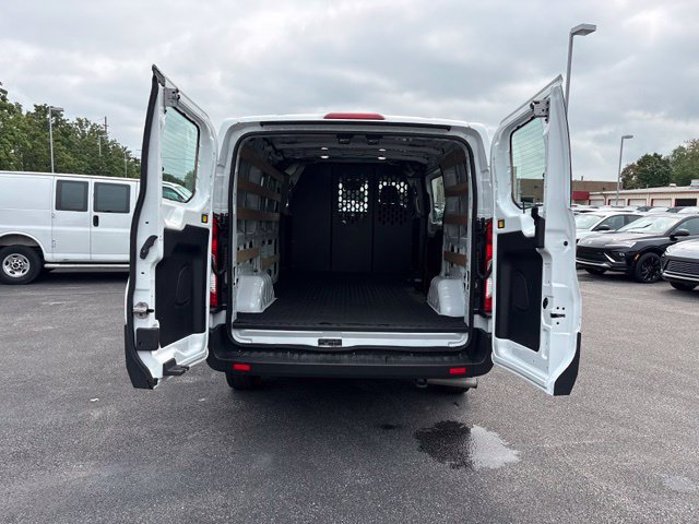 Used 2025 Ford Transit 250 Low Roof w/ Exterior Upgrade Package RWD image 9