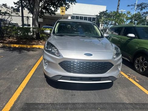 Used 2020 Ford Escape SEL FWD image 2