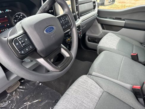 New 2026 Ford F250 XLT image 9