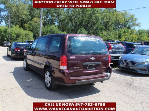 Used 2008 Chevrolet Uplander LS FWD image 4