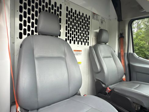 Used 2019 Ford Transit 150 148 Medium Roof image 21
