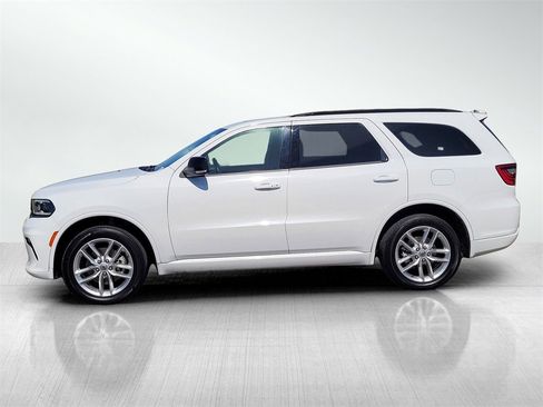 Used 2023 Dodge Durango GT image 7